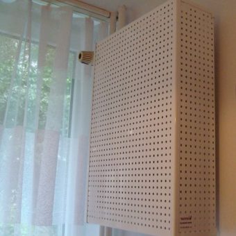 Osłony Wiszące typu A na grzejnik o rozstawie żeberek co 8 cm, podejście lewe