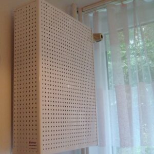 Osłony Wiszące typu A na grzejnik o rozstawie żeberek co 8 cm podejście prawe